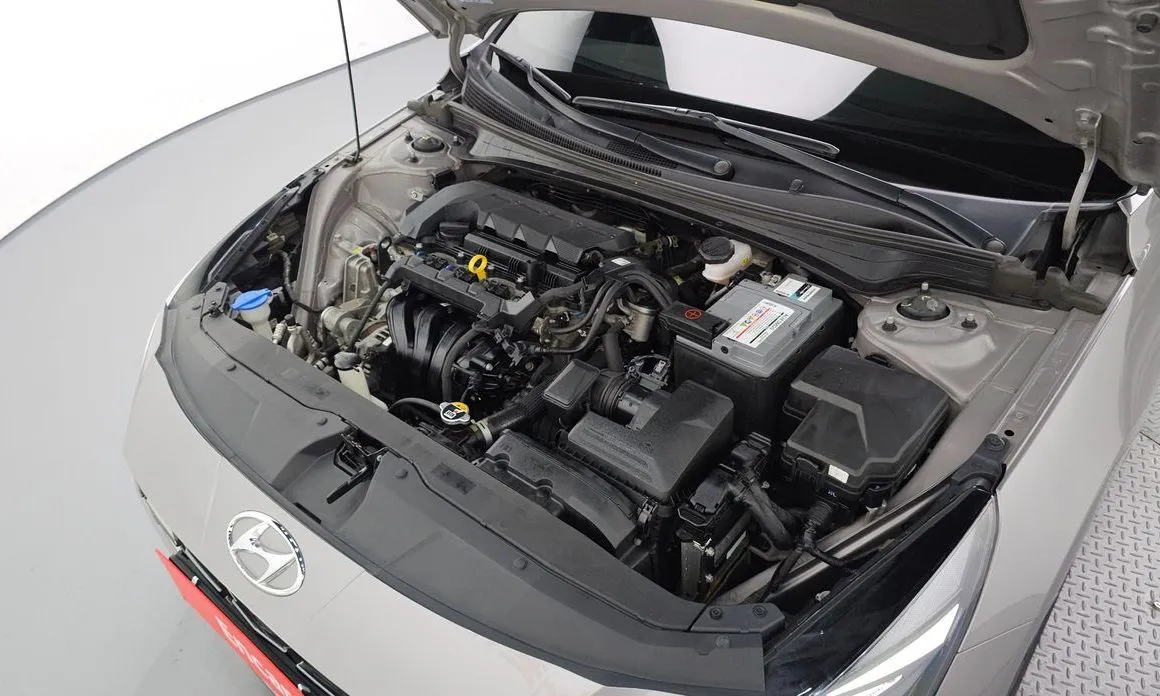 Hyundai AVANTE — фото 4