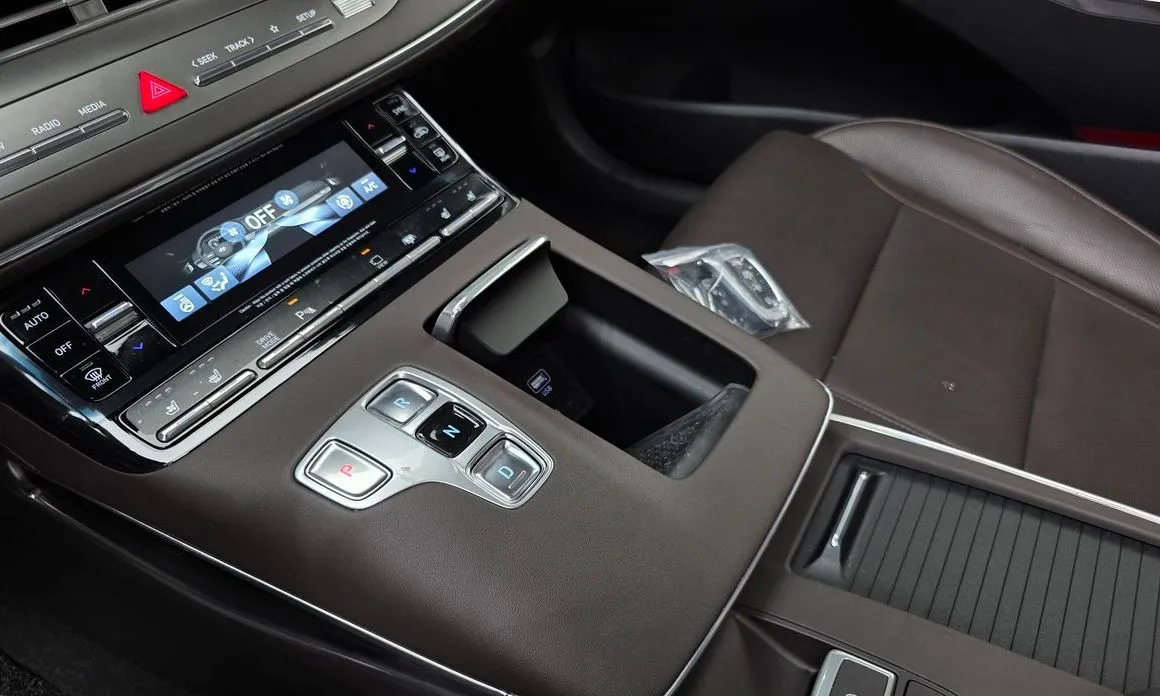 Hyundai Grandeur — фото 10