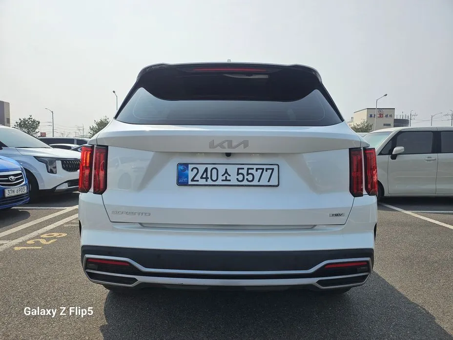 Kia Sorento — фото 3