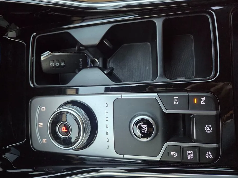 Kia Sorento — фото 2