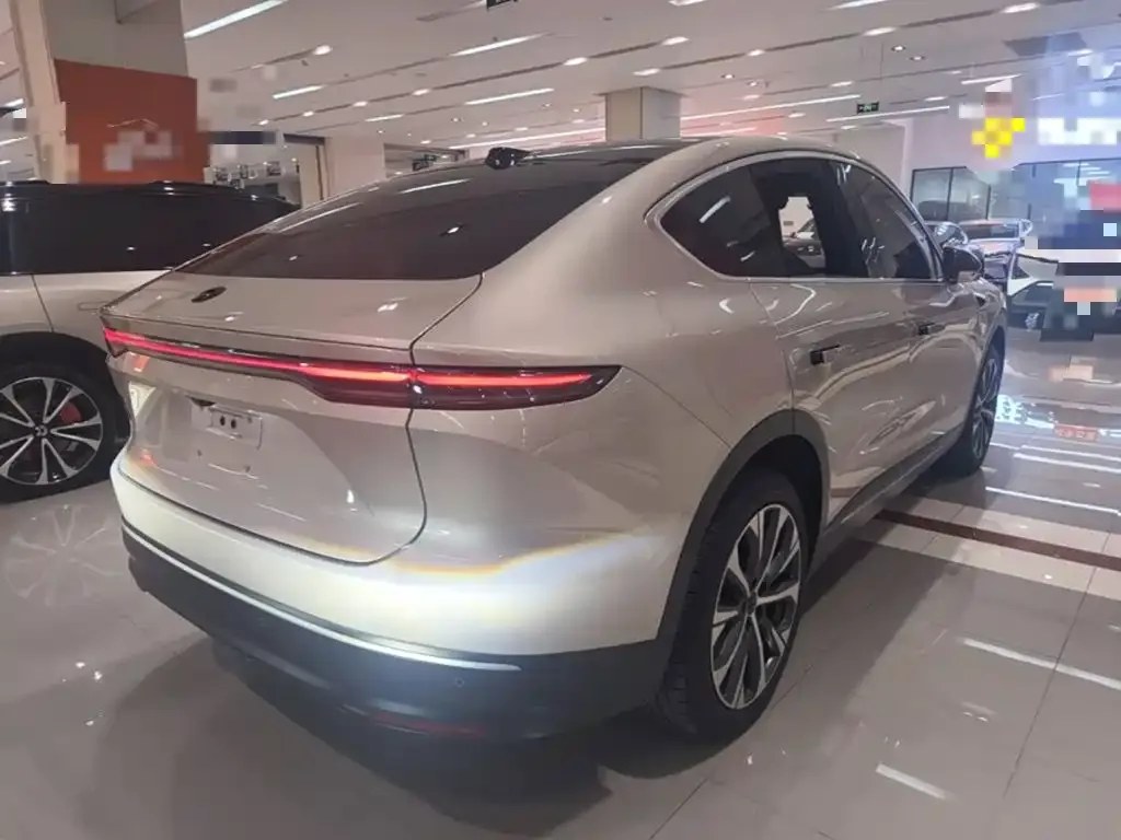 NIO EC7 — фото 8