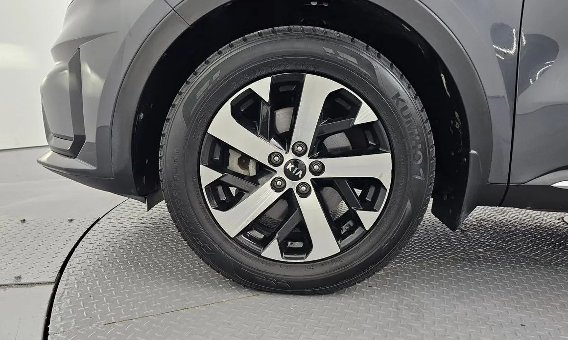Kia Sorento — фото 4
