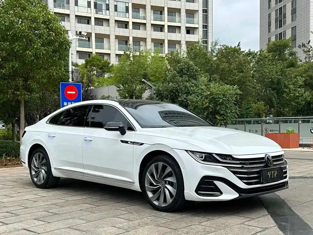 Volkswagen CC — фото 9