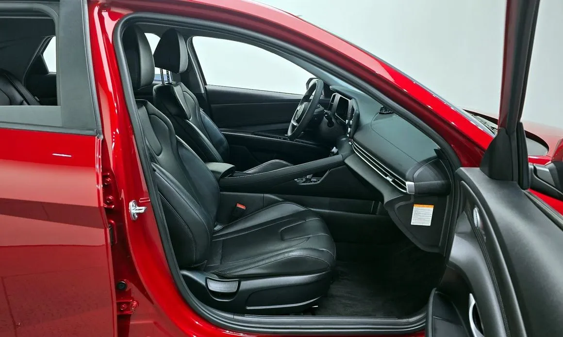 Hyundai AVANTE — фото 7