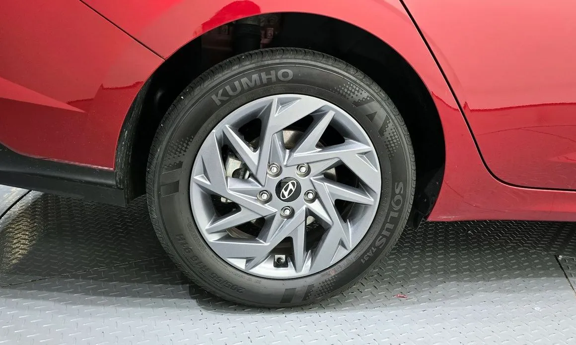 Hyundai AVANTE — фото 5