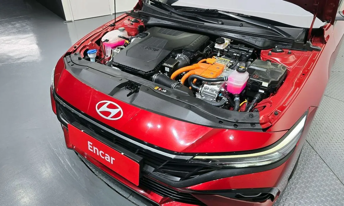 Hyundai AVANTE — фото 9