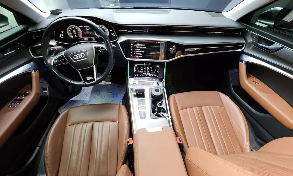 Audi A6 — фото 6