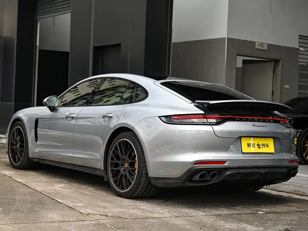 Porsche Panamera — фото 4