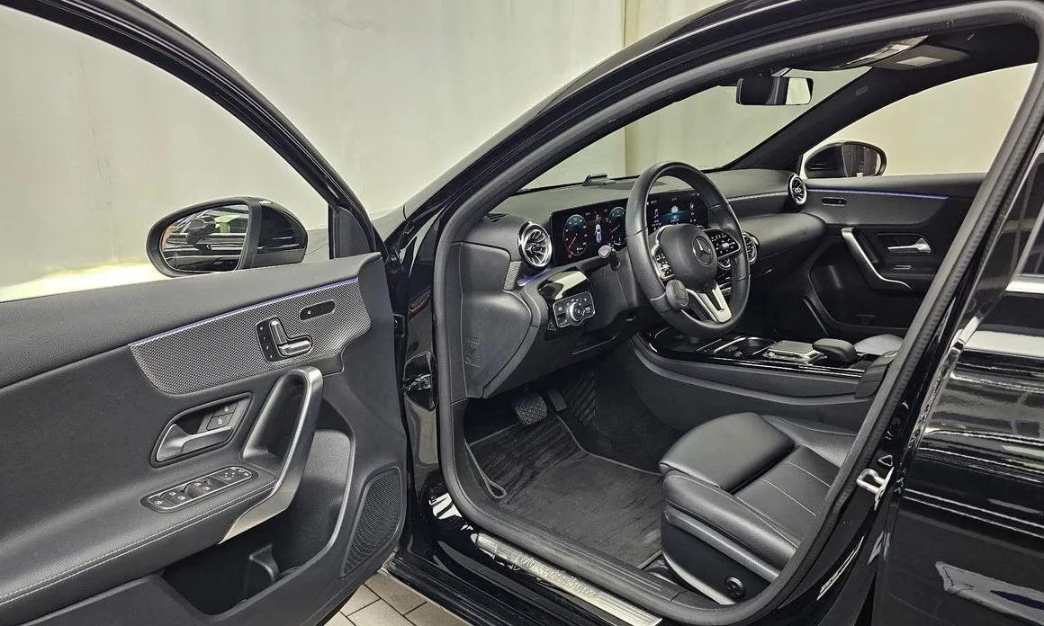 Mercedes-Benz A-Class — фото 10