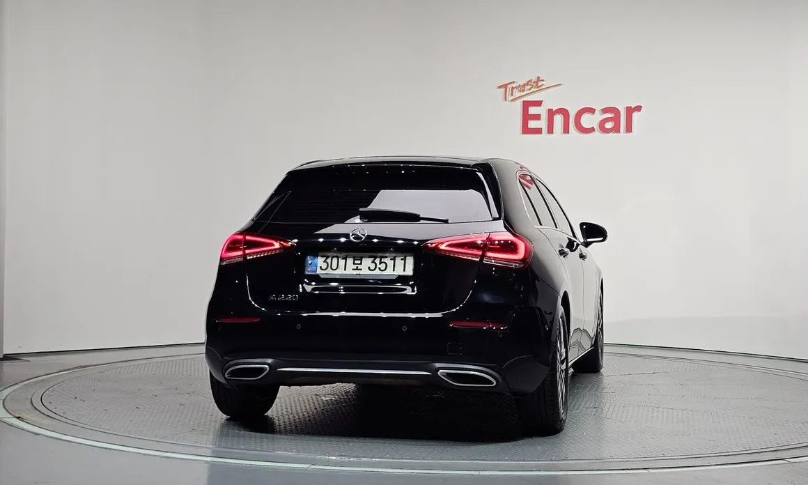 Mercedes-Benz A-Class — фото 8