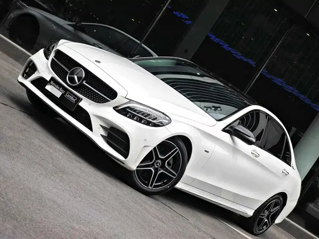 Mercedes-Benz C-Class — фото 10