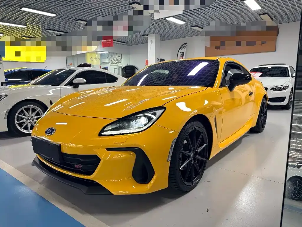 Subaru BRZ — фото 1
