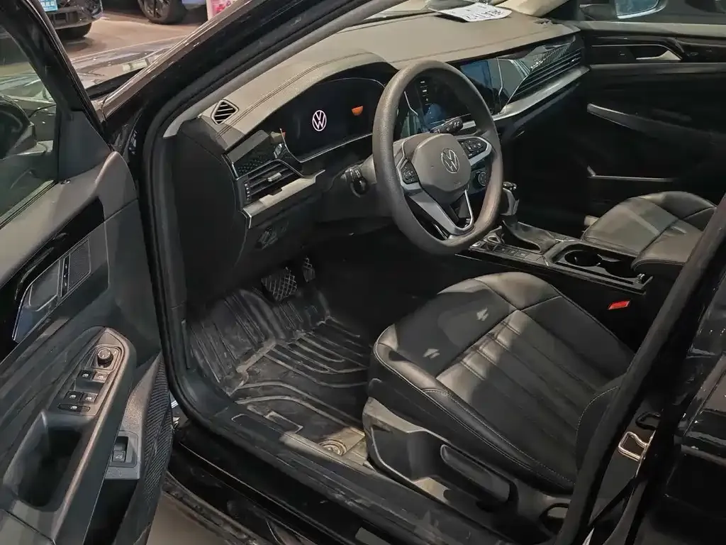 Volkswagen Passat — фото 8