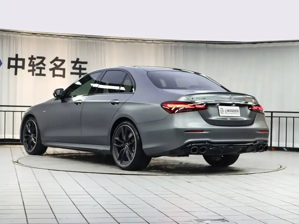 Mercedes-Benz E-Class AMG — фото 4