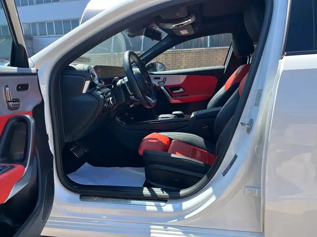 Mercedes-Benz A-Class AMG — фото 9
