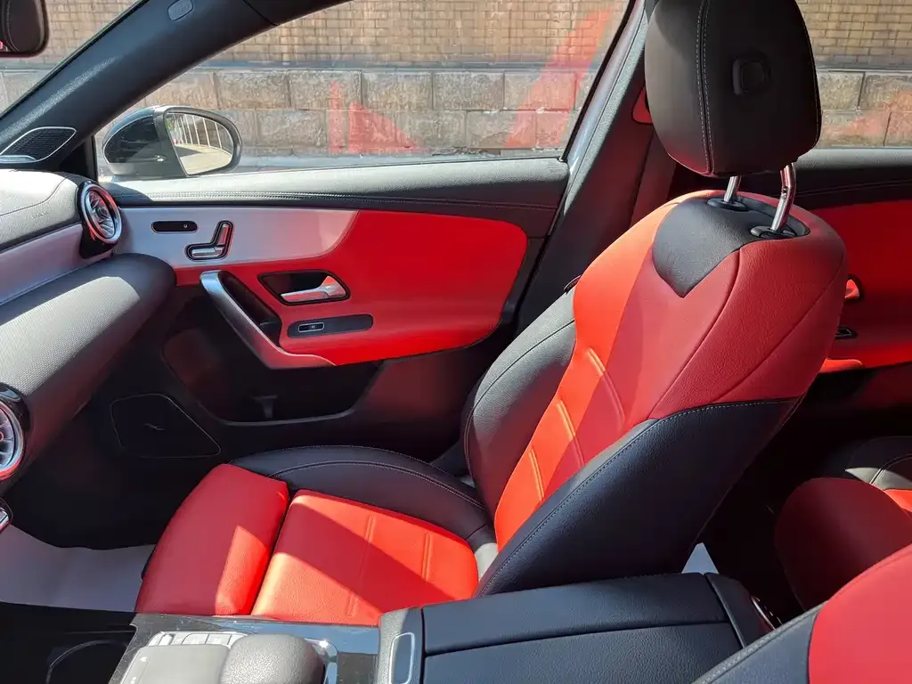 Mercedes-Benz A-Class AMG — фото 5