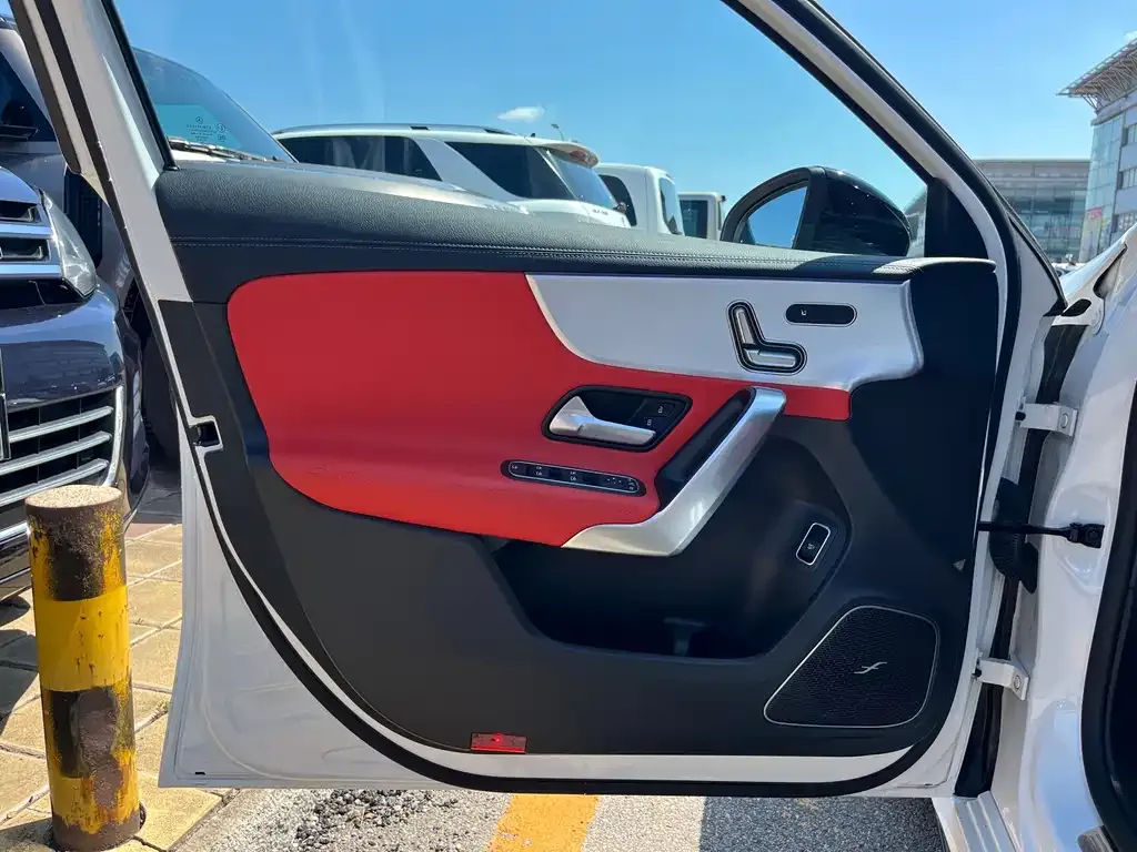 Mercedes-Benz A-Class AMG — фото 3