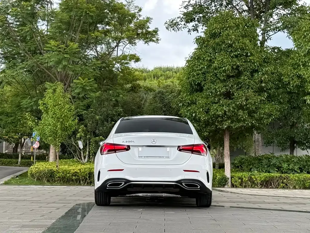Mercedes-Benz A-Class — фото 10