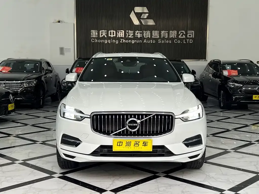 Volvo XC60 — фото 4