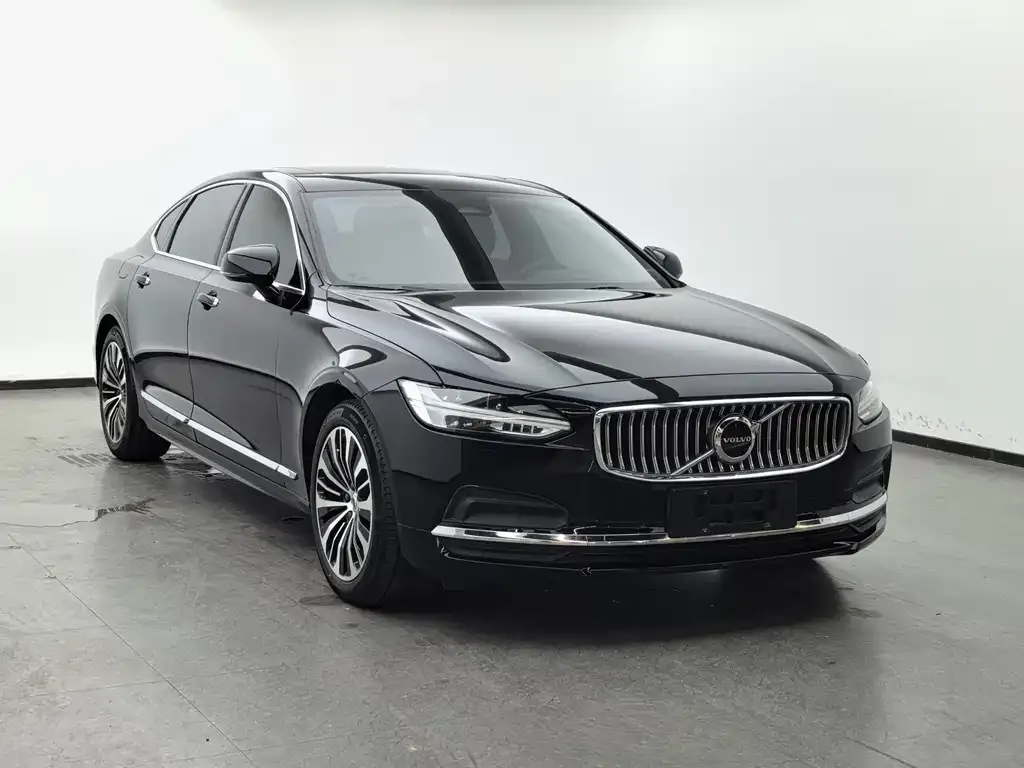 Volvo S90 — фото 10