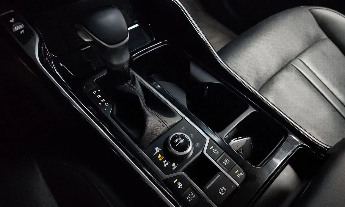Kia Sorento — фото 4