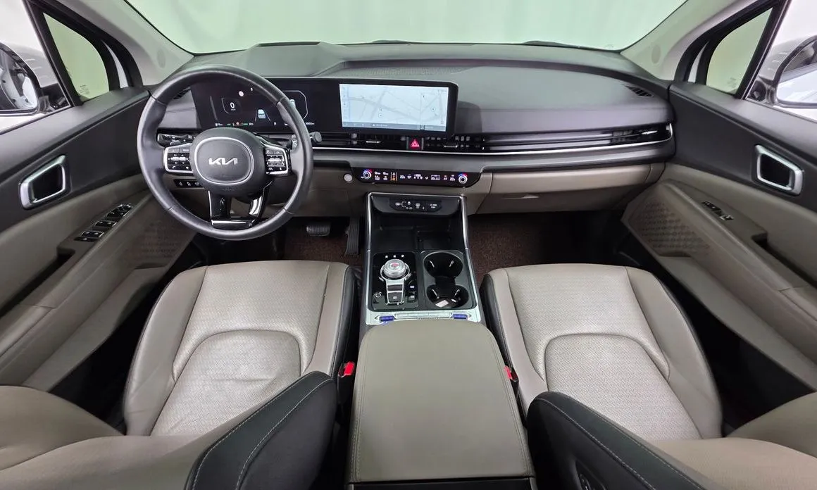 Kia Carnival — фото 10