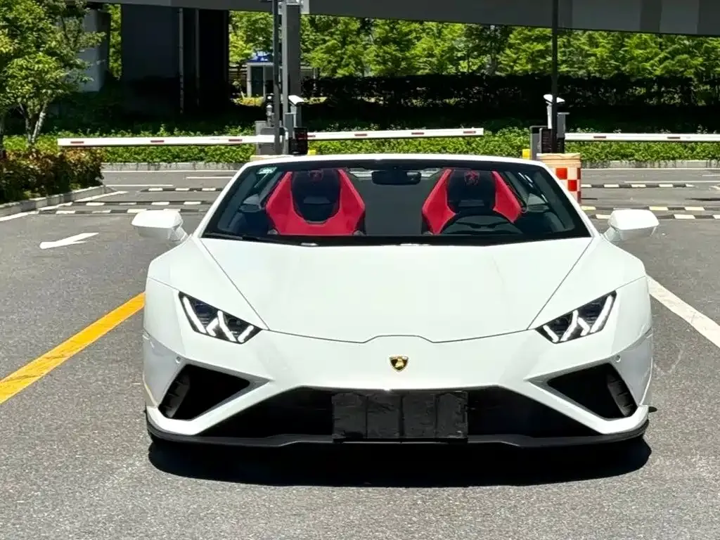 Lamborghini Huracan — фото 1