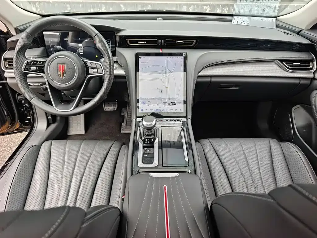 Hongqi H5 — фото 10