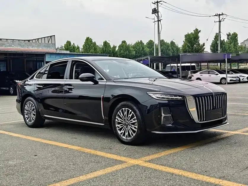 Hongqi H5 — фото 3