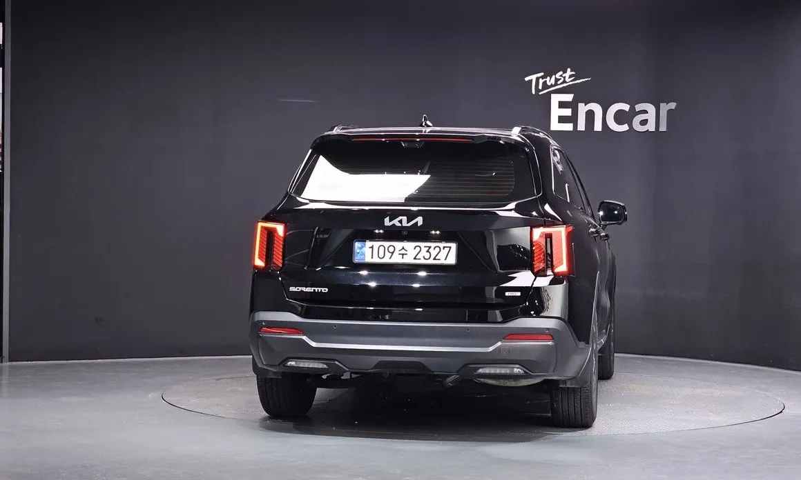 Kia Sorento — фото 10
