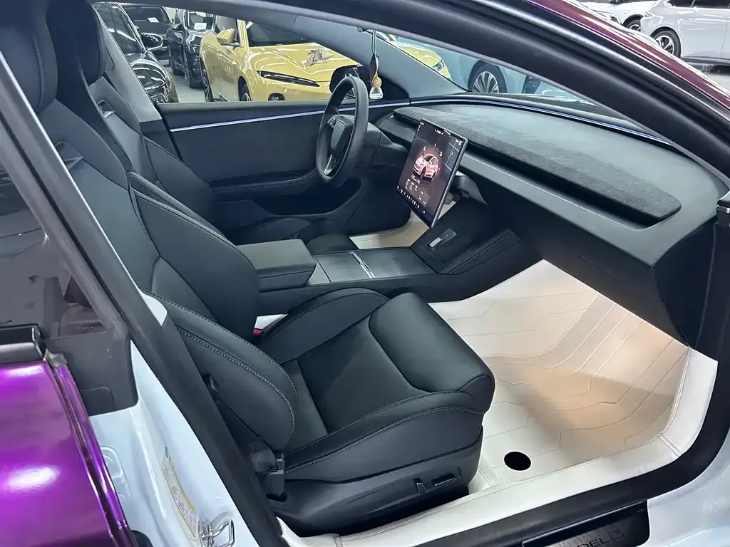Tesla Model 3 — фото 2