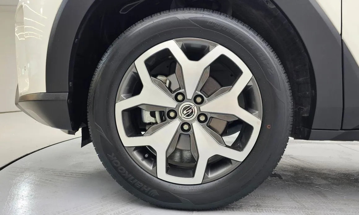 KG Mobility (Ssangyong) Torres — фото 3