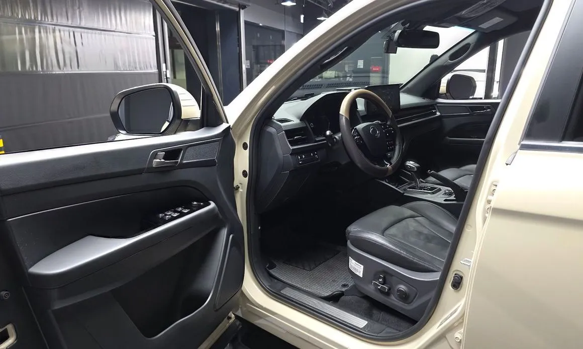 KG Mobility (Ssangyong) Rexton — фото 5