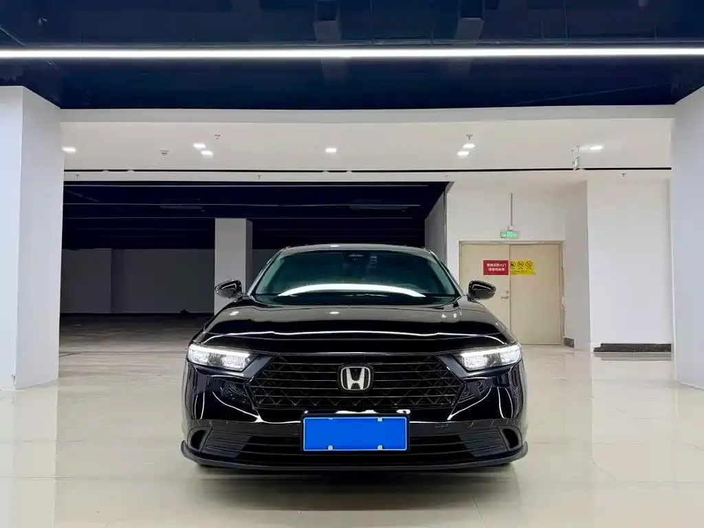 Honda Accord — фото 2