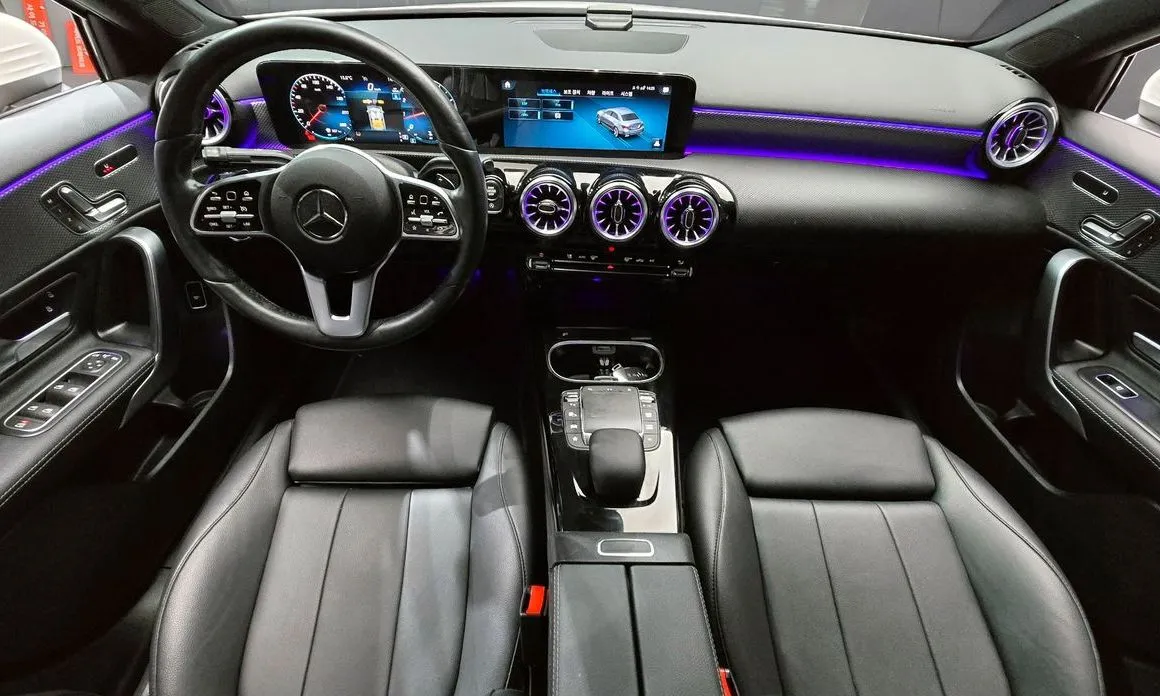 Mercedes-Benz A-Class — фото 10