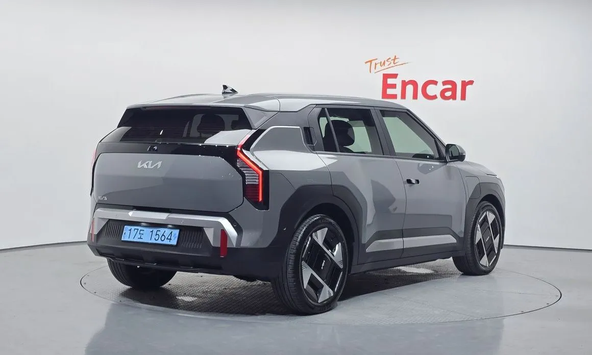 Kia EV3 — фото 5