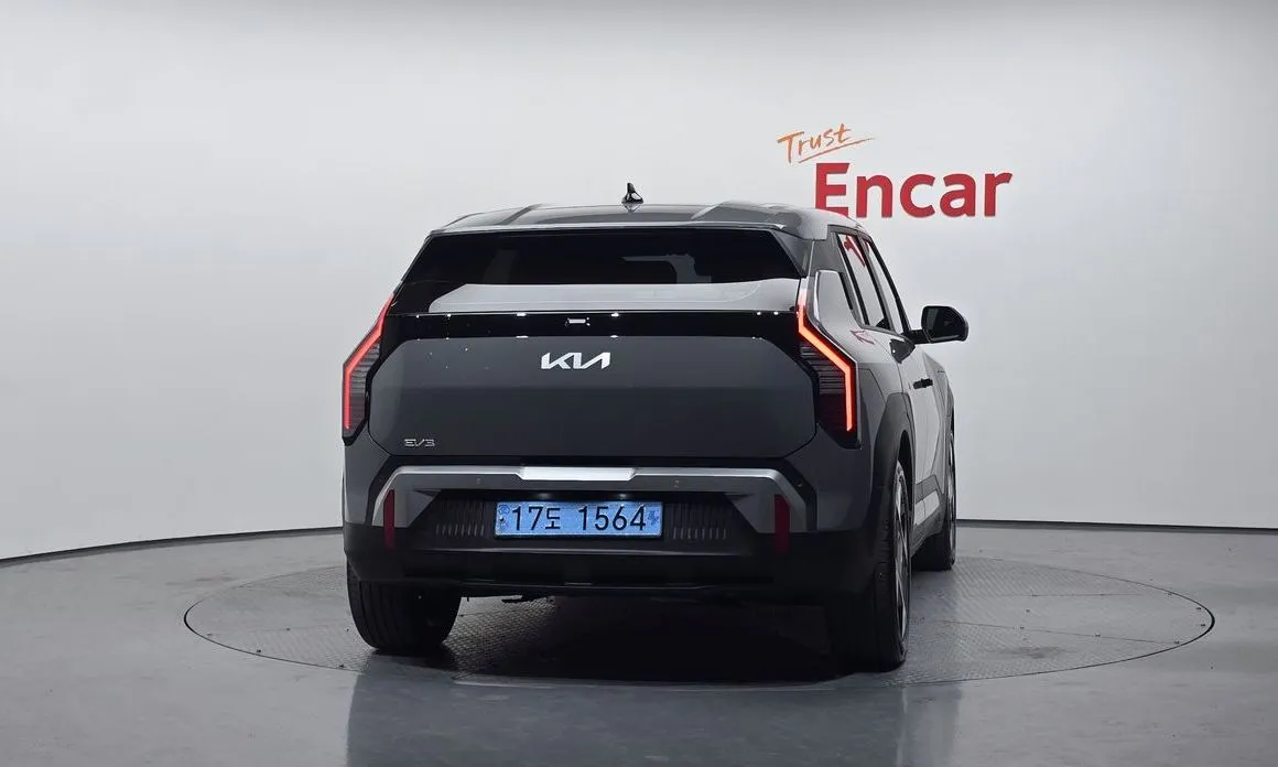 Kia EV3 — фото 3