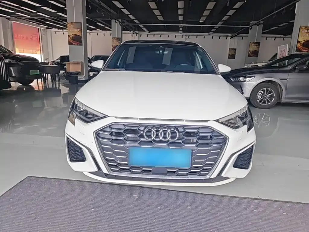 Audi A3 — фото 2