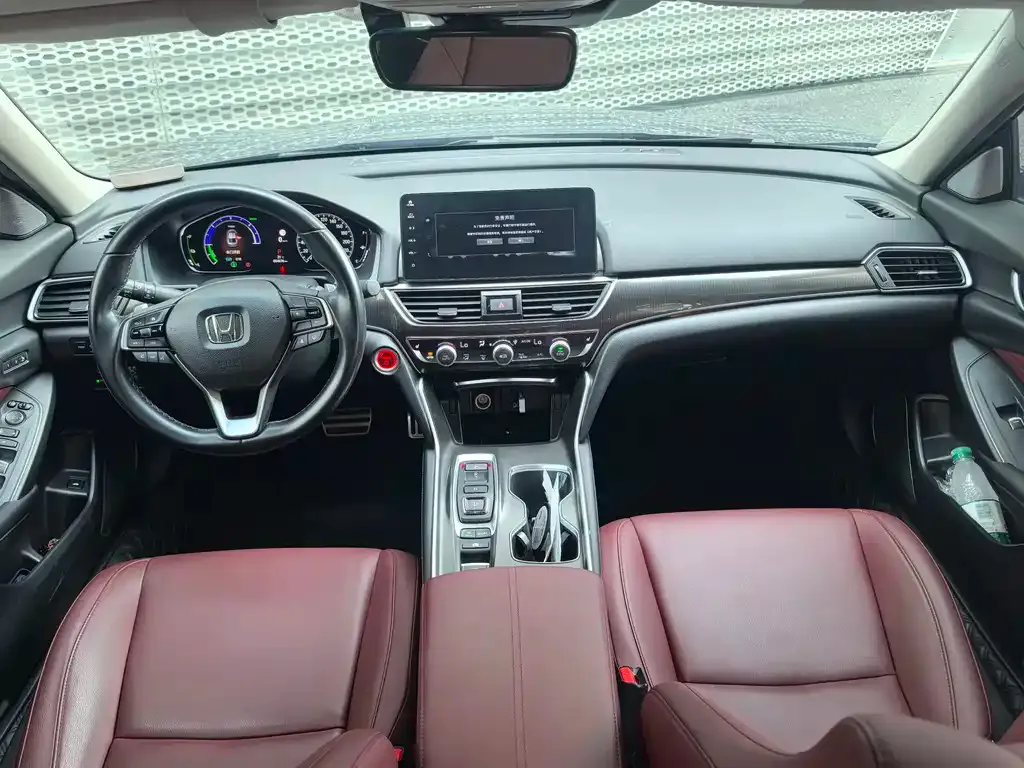 Honda Accord — фото 6