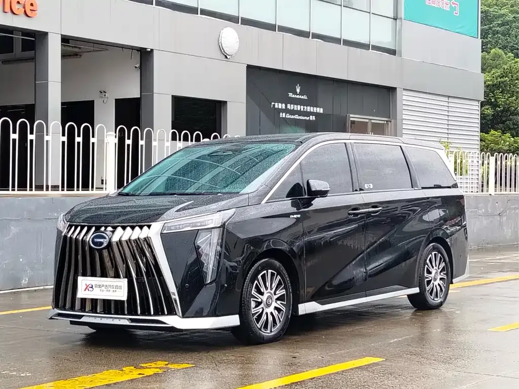 GAC Motor Trumpchi E9 — фото 1