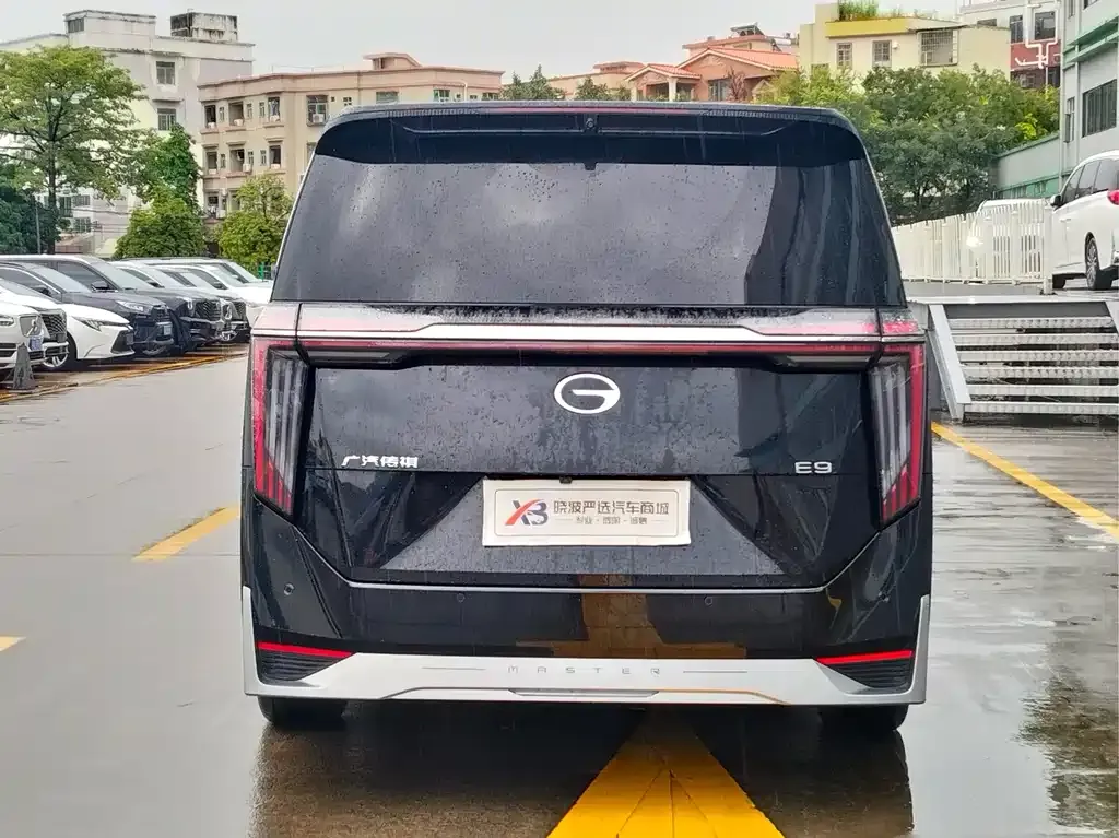 GAC Motor Trumpchi E9 — фото 3