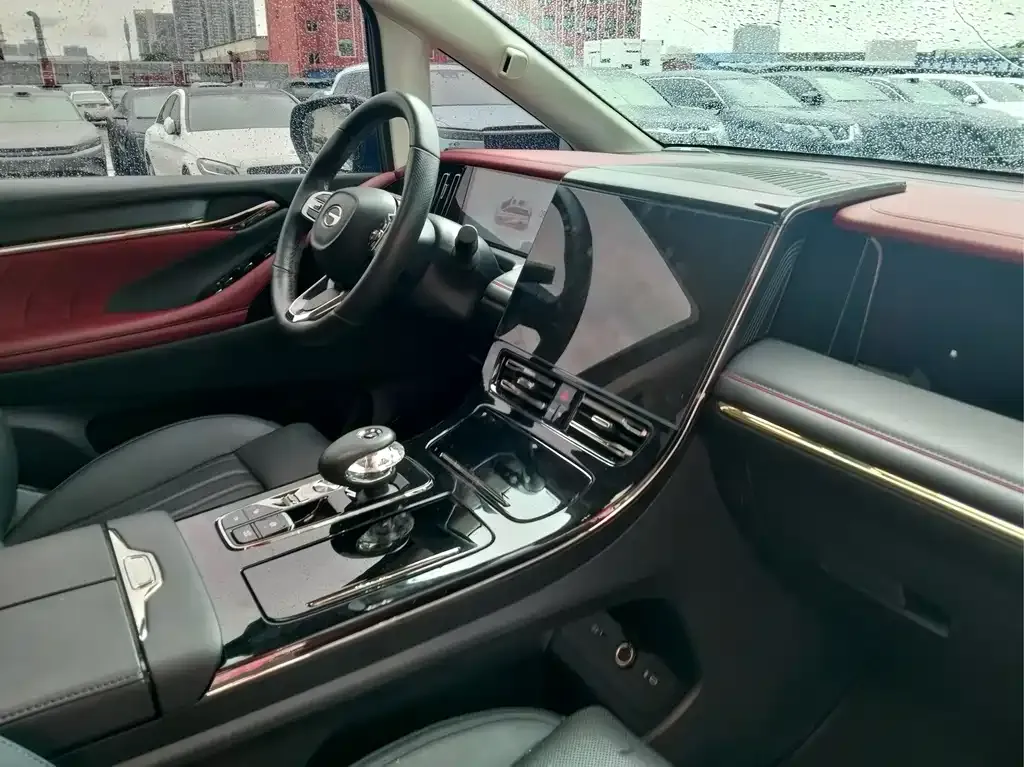 GAC Motor Trumpchi E9 — фото 10