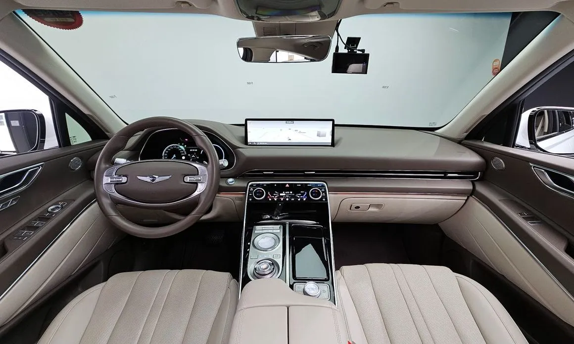 Genesis GV80 — фото 10