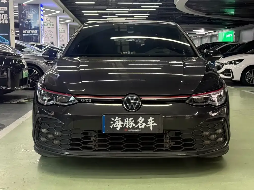Volkswagen Golf GTI — фото 5
