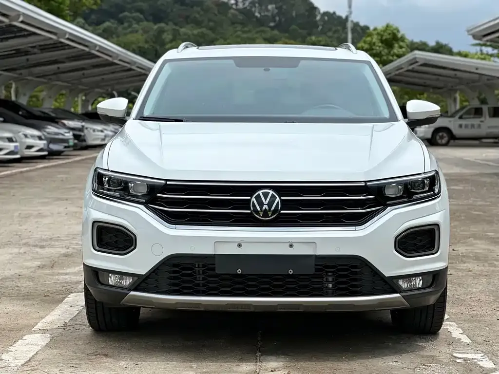 Volkswagen T-Roc — фото 4
