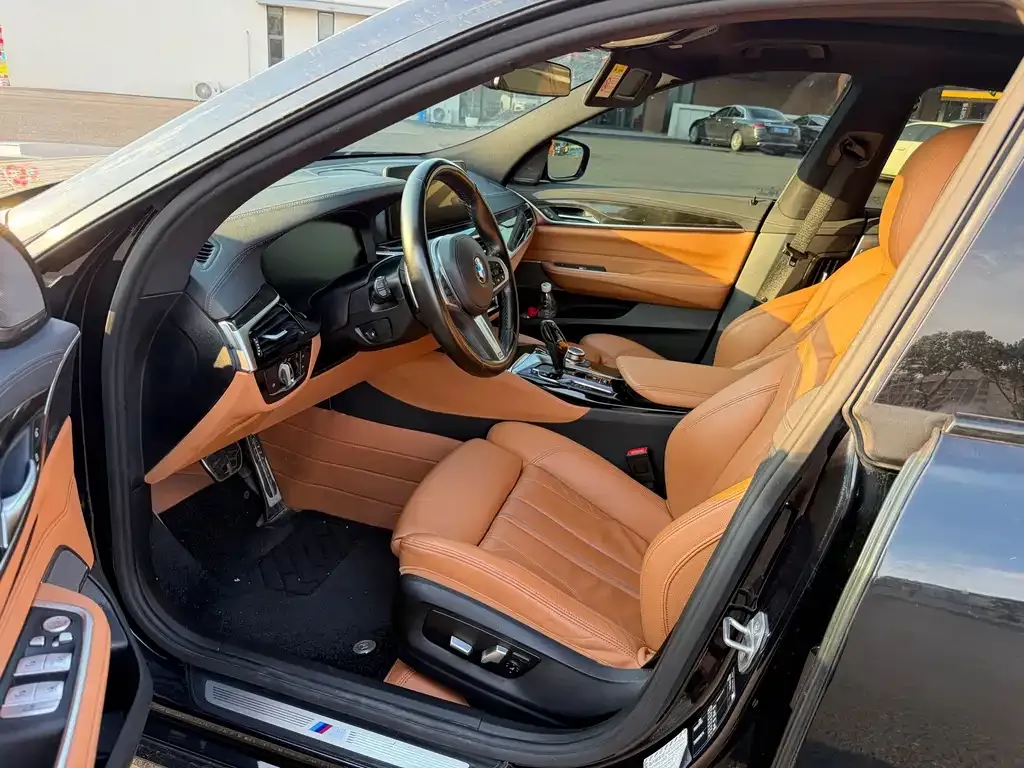 BMW 6 Series GT — фото 4