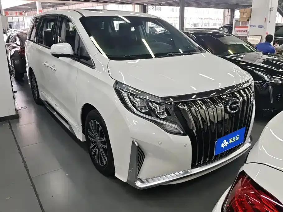 GAC Motor Trumpchi M8 — фото 9