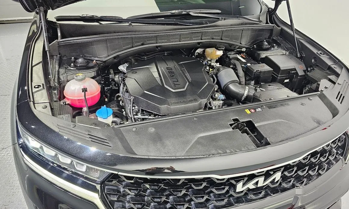 Kia Sorento — фото 8