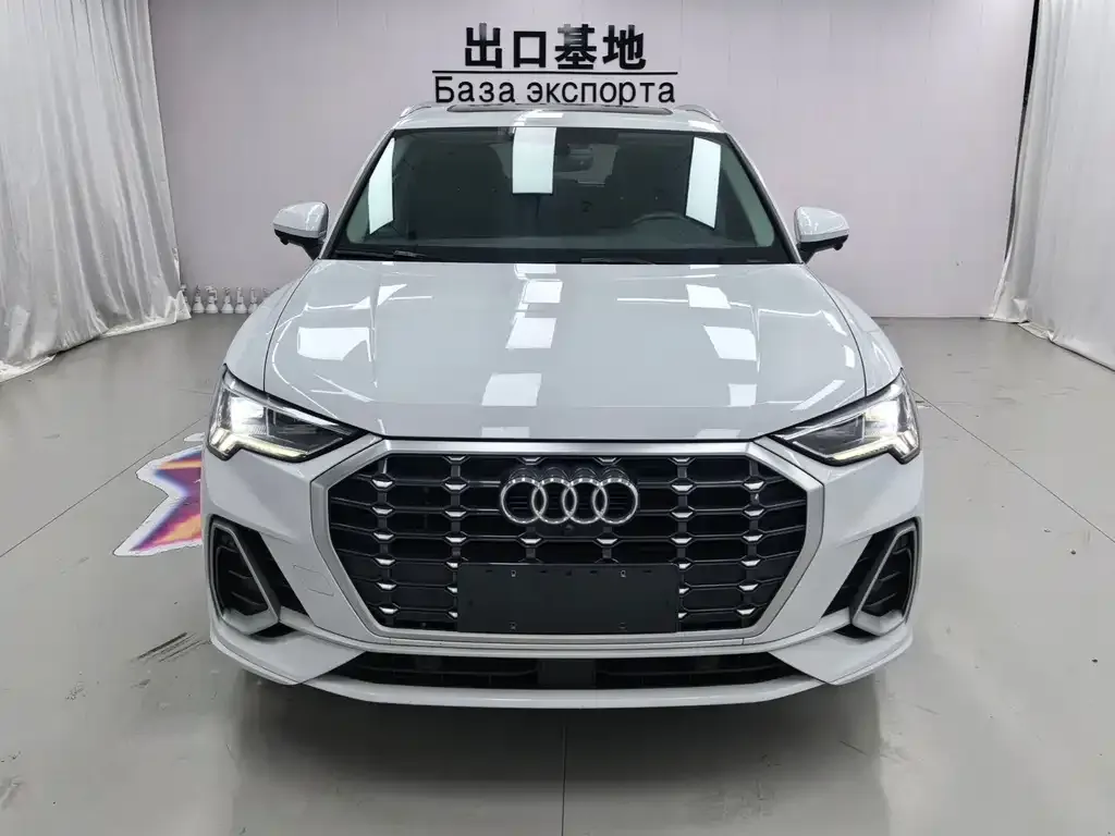 Audi Q3 — фото 5