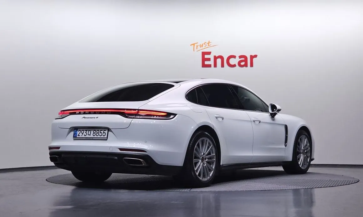 Porsche Panamera — фото 4